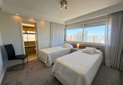 Apartamento ID.1516 - Apartamento en venta en Casino Tower, Punta del Este.