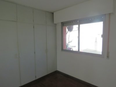 Apartamento ID.541 - Apartamento en venta en el centro de Salto.
