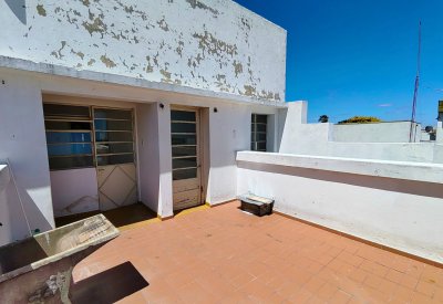 Apartamento ID.1498/Amplio-Apartamento-en-pleno-centro - Amplio Apartamento en pleno centro