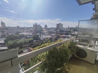 Apartamento ID.900/Apartamento-en-venta-en-el-centro-de-Salto - Apartamento en venta en el centro de Salto