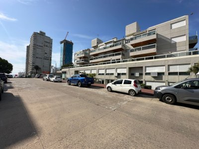 Apartamento ID.369/Apartamento-en-Venta-en-la-Península-de-Punta-del-Este - Apartamento en Venta en la Península de Punta del Este