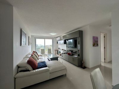 Apartamento ID.259 - Apartamento de 3 dormitorios en venta en Punta del Este