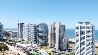 Apartamento ID.1121/EVE-Tower,-apartamentos-en-venta-en-Punta-del-Este - EVE Tower, apartamentos en venta en Punta del Este