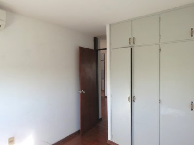 Apartamento ID.541 - Apartamento en venta en el centro de Salto.