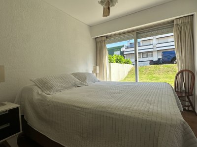 Apartamento ID.369/Apartamento-en-Venta-en-la-Península-de-Punta-del-Este - Apartamento en Venta en la Península de Punta del Este