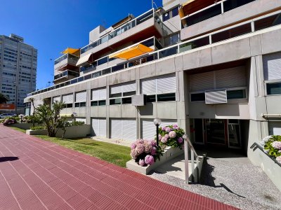 Apartamento ID.369/Apartamento-en-Venta-en-la-Península-de-Punta-del-Este - Apartamento en Venta en la Península de Punta del Este