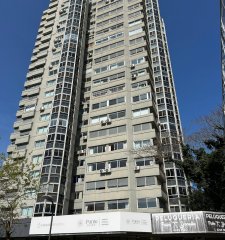 Apartamento en venta y alquiler en Edificio Roosevelt Center B