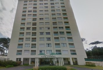 C Röntgen y Av. Roosevelt (Parada 12)