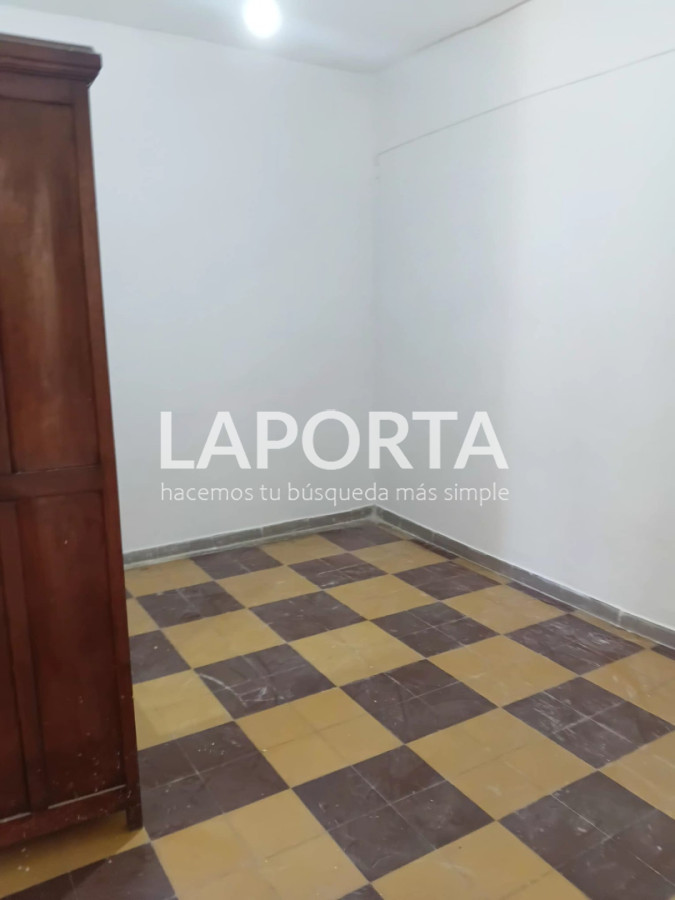 Casa ID.1614/Casa-en-alquilar-en-zona-cerro - Casa en alquilar en zona cerro