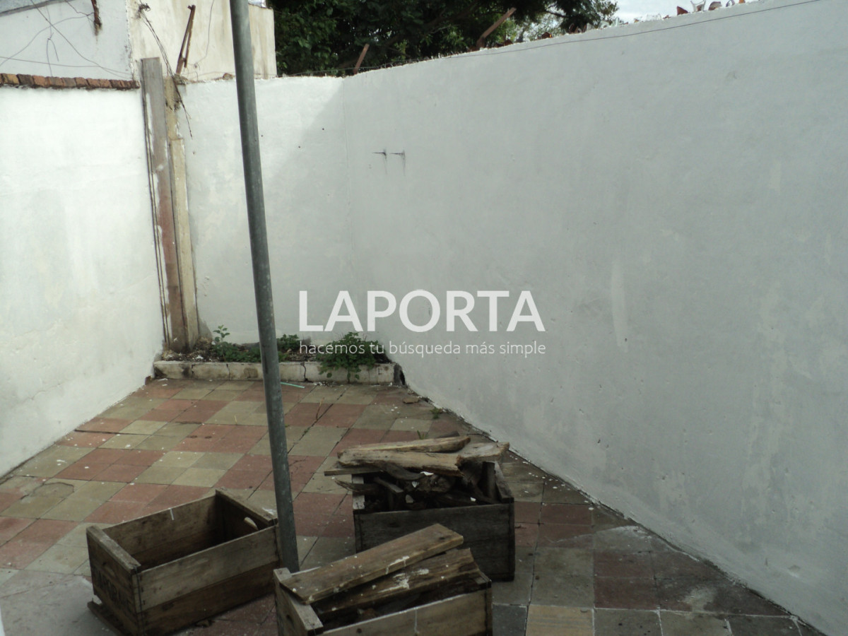 Casa ID.1779/Casa-de-2-dormitorios-en-alquiler-zona-Shopping - Casa de 2 dormitorios en alquiler zona Shopping