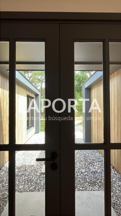 Casa ID.1650/Casa-en-Venta-en-la-Barra,-Punta-del-Este - Casa en Venta en la Barra, Punta del Este