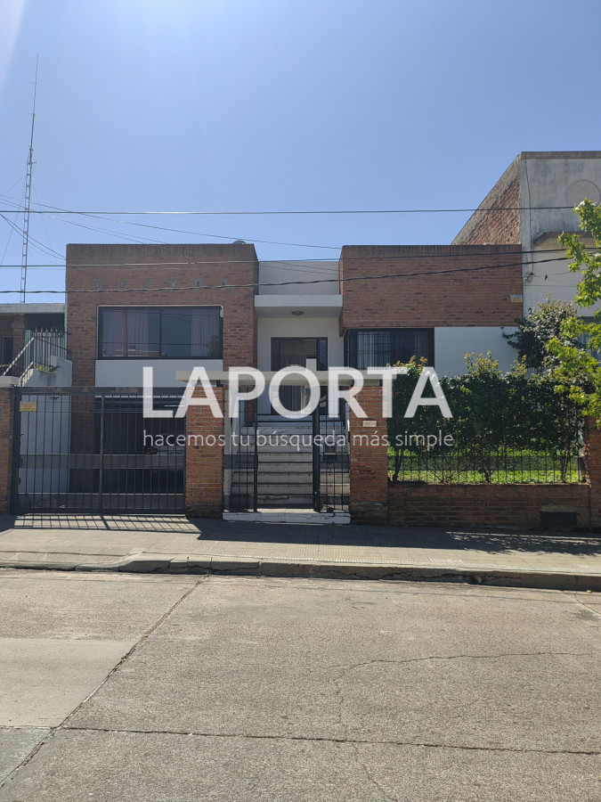 Casa ID.480/Casa-en-el-Cerro-a-pocos-metros-de-Plaza-Flores - Casa en el Cerro a pocos metros de Plaza Flores