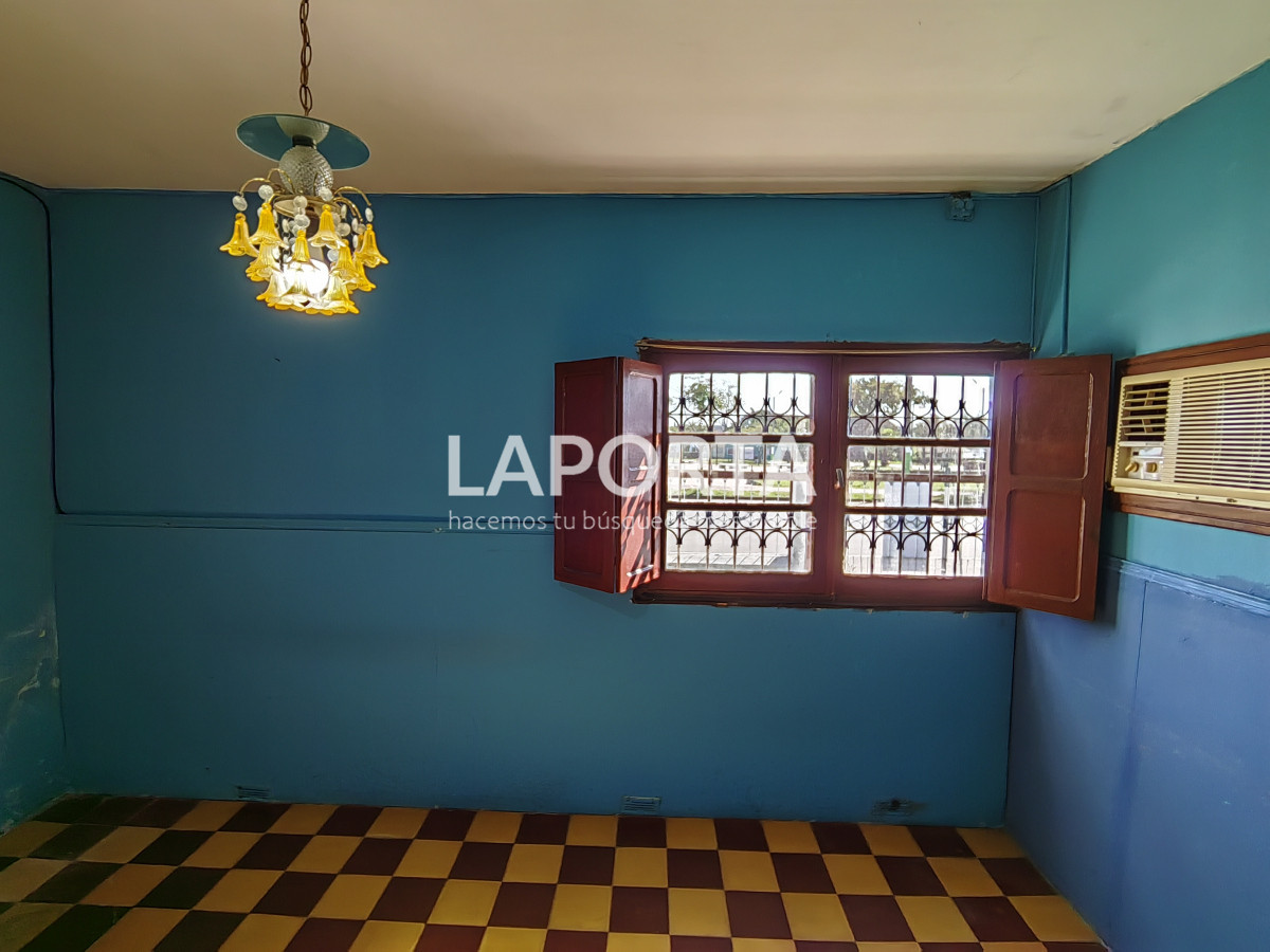 Casa ID.407/Casa-en-venta-en-avenida-principal-de-Salto-Nuevo - Casa en venta en avenida principal de Salto Nuevo