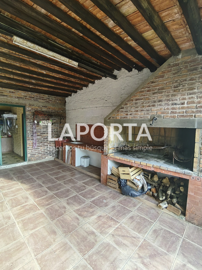 Casa ID.868/Casa-en-venta-en-pleno-centro - Casa en venta en pleno centro