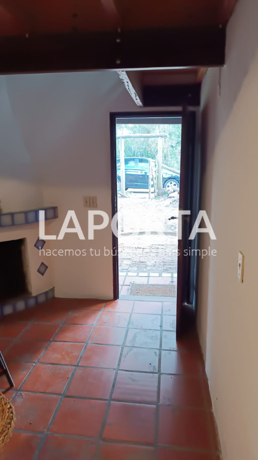 Casa ID.121 - Venta de casa en el Tesoro de dos dormitorios