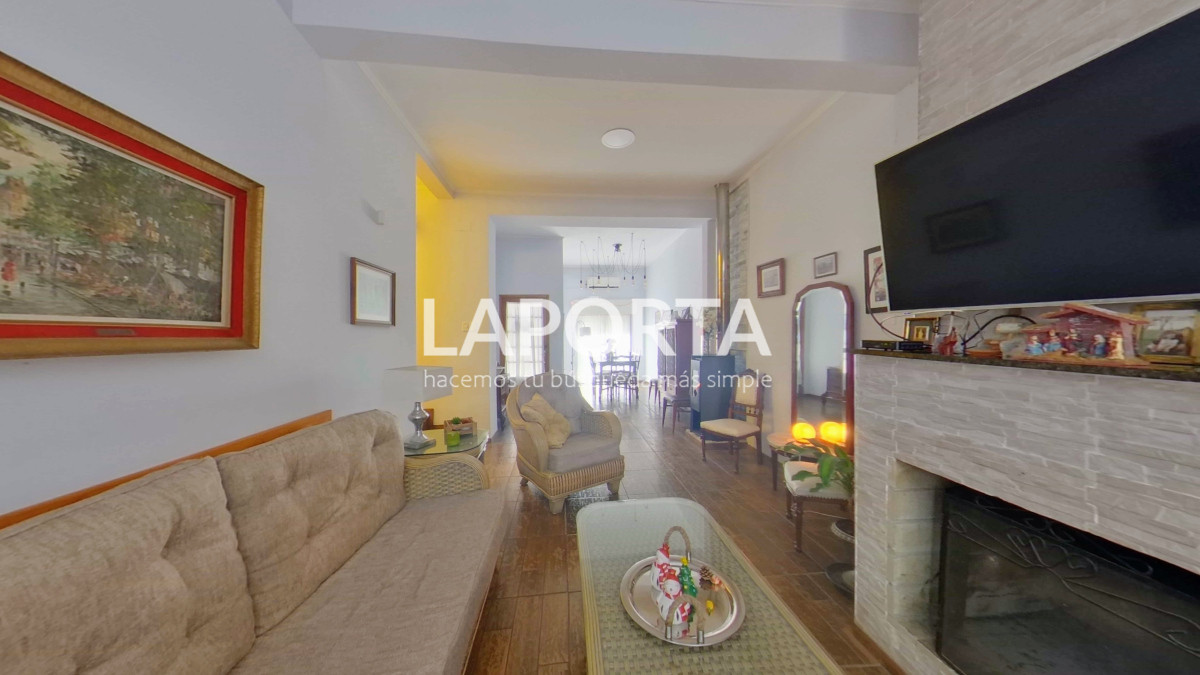 Casa ID.868/Casa-en-venta-en-pleno-centro - Casa en venta en pleno centro