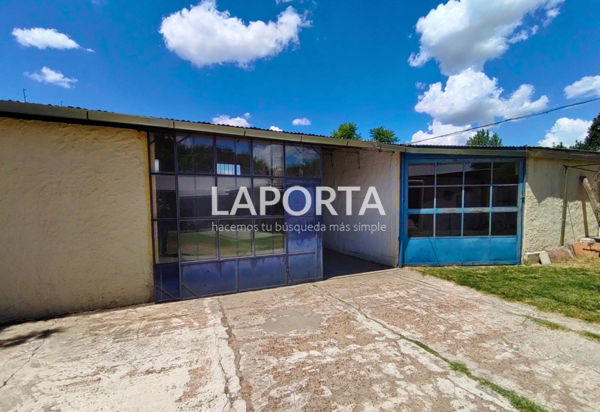 Casa ID.1506/Casa-en-venta-con-amplios-espacios-en-zona-sur-de-Salto. - Casa en venta con amplios espacios en zona sur de Salto.