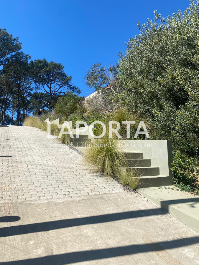 Casa ID.100/Casa-en-alquiler-en-Punta-del-Este,-Chihuahua,-temporada-y-anual - Casa en alquiler en  Punta del Este, Chihuahua, temporada y anual