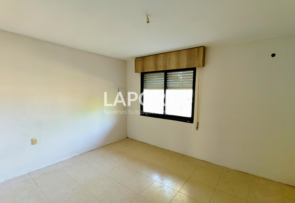 Casa ID.1528/Casa-en-venta-en-zona-Cerro,-Salto. - Casa en venta en zona Cerro, Salto.