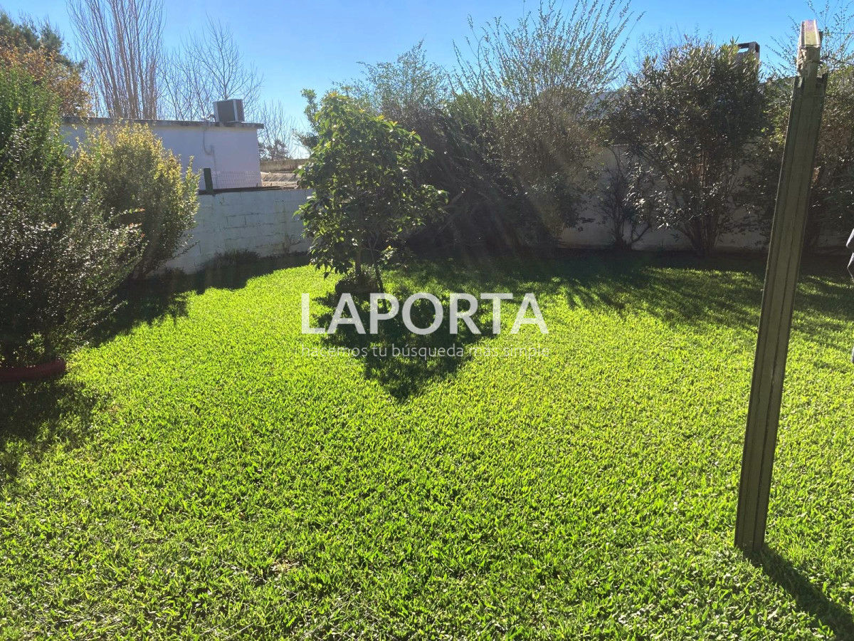 Casa ID.560/¡Descubre-Tu-Nuevo-Hogar-en-El-Tesoro,-Maldonado! - ¡Descubre Tu Nuevo Hogar en El Tesoro, Maldonado!