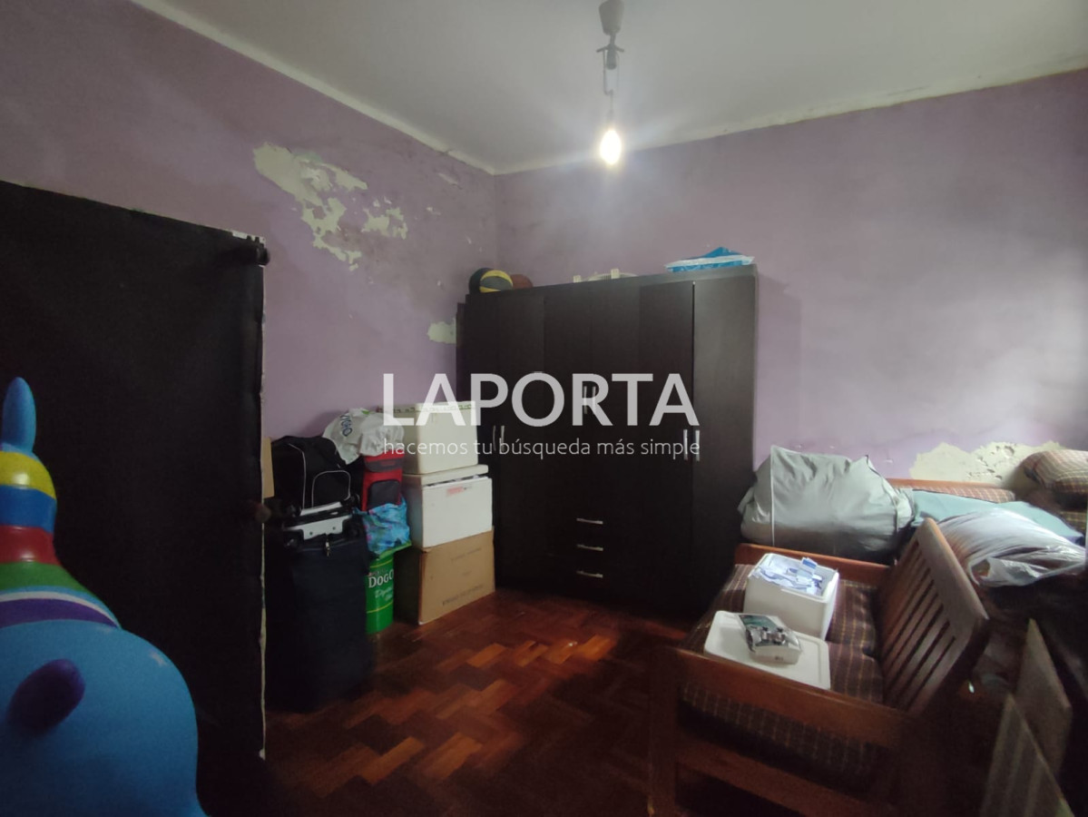 Casa ID.336/Venta-casa-ph-3-dormitorios,-azotea-con-parrillero-en-Brazo-Oriental - Venta casa ph 3 dormitorios, azotea con parrillero en Brazo Oriental