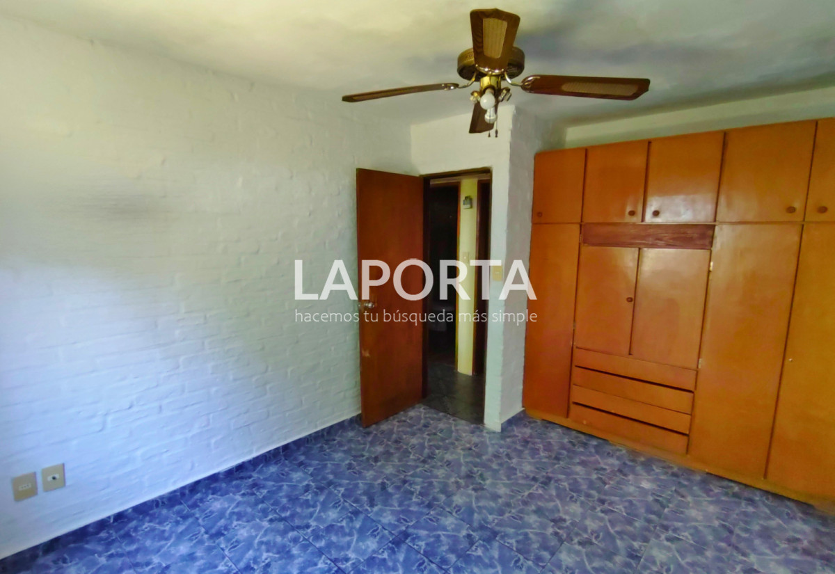 Casa ID.1506/Casa-en-venta-con-amplios-espacios-en-zona-sur-de-Salto. - Casa en venta con amplios espacios en zona sur de Salto.