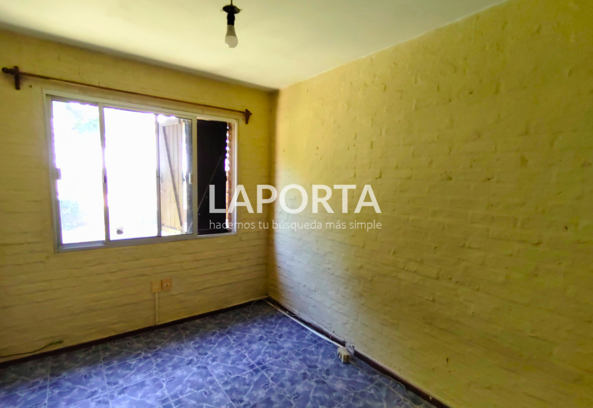 Casa ID.1506/Casa-en-venta-con-amplios-espacios-en-zona-sur-de-Salto. - Casa en venta con amplios espacios en zona sur de Salto.