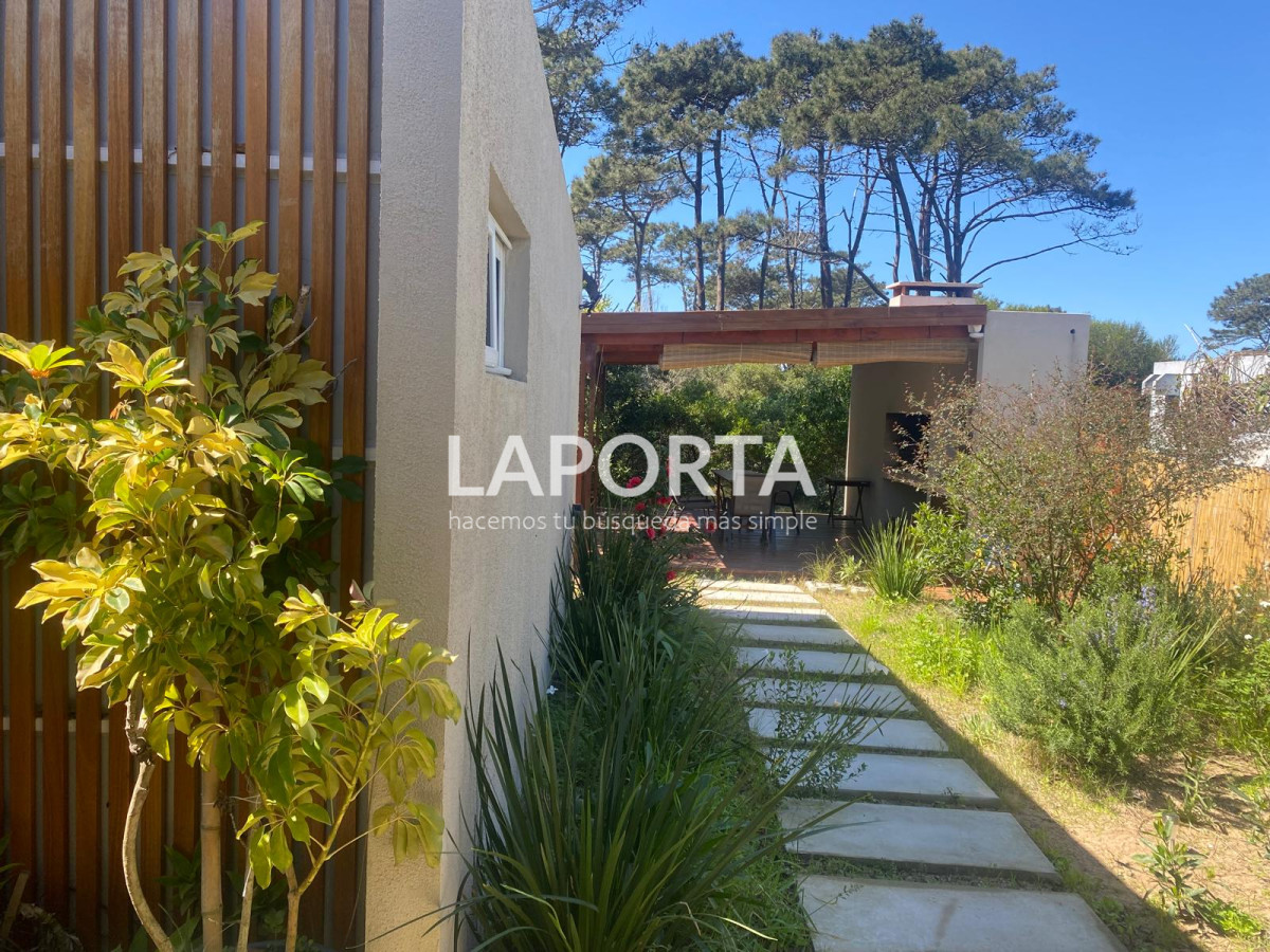 Casa ID.100/Casa-en-alquiler-en-Punta-del-Este,-Chihuahua,-temporada-y-anual - Casa en alquiler en  Punta del Este, Chihuahua, temporada y anual