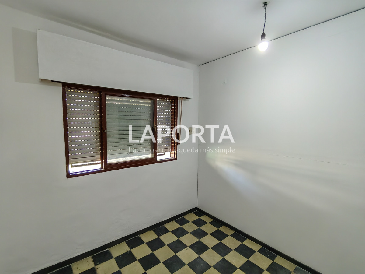 Casa ID.1218/Casa-en-venta-en-B°-Progreso,-Salto - Casa en venta en B° Progreso, Salto