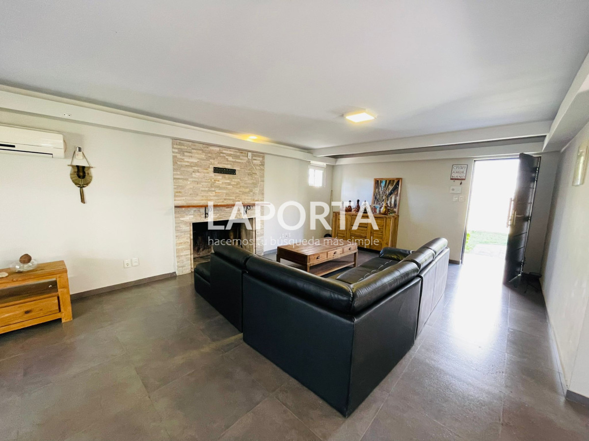 Casa ID.796/Casa-en-venta-en-Arenitas-Blancas- - Casa en venta en Arenitas Blancas 