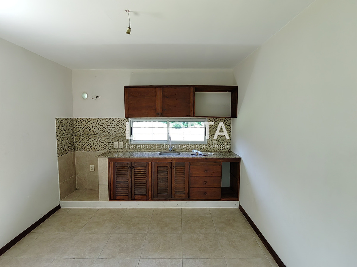Casa ID.1266/Casa-en-venta-en-zona-Cerro-de-Salto - Casa en venta en zona Cerro de Salto