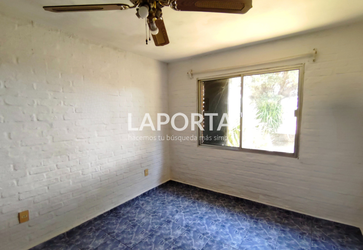 Casa ID.1506/Casa-en-venta-con-amplios-espacios-en-zona-sur-de-Salto. - Casa en venta con amplios espacios en zona sur de Salto.