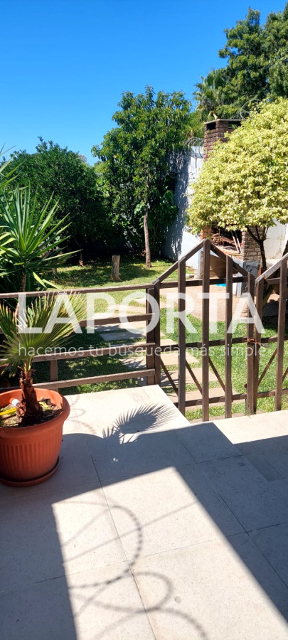 Casa ID.655/Casa-en-venta-en-zona-centro,-cerca-de-universidades-en-Salto - Casa en venta en zona centro, cerca de universidades en Salto