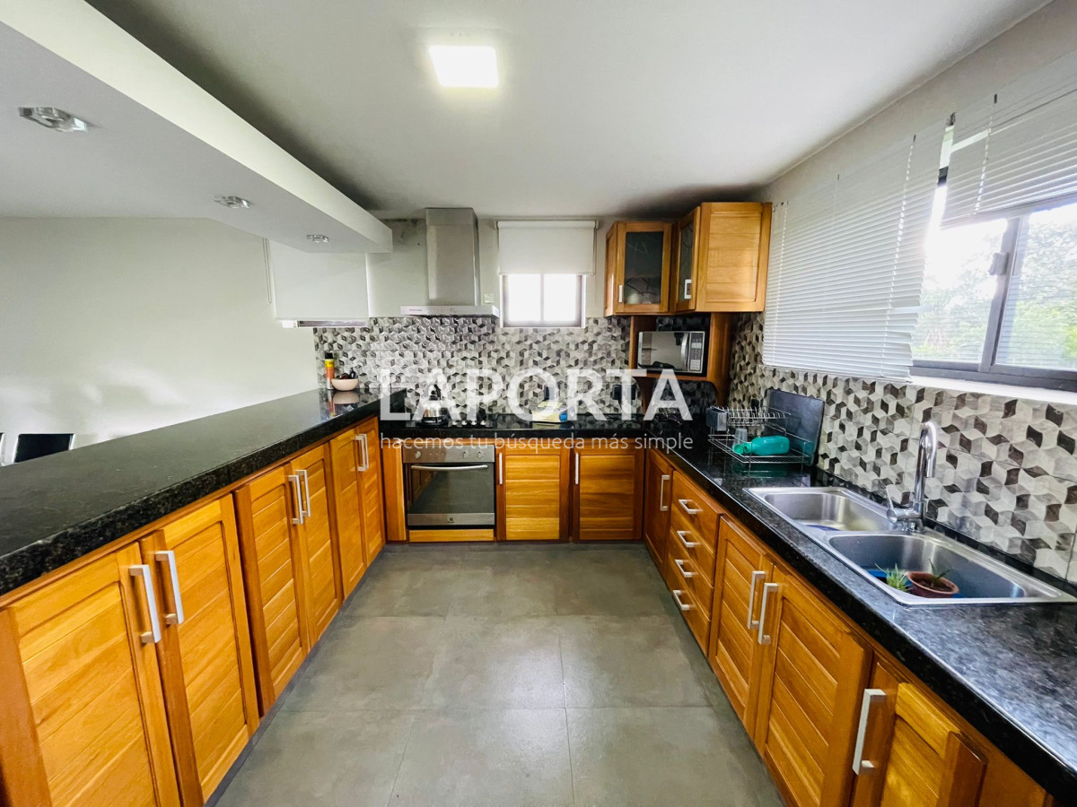 Casa ID.796/Casa-en-venta-en-Arenitas-Blancas- - Casa en venta en Arenitas Blancas 