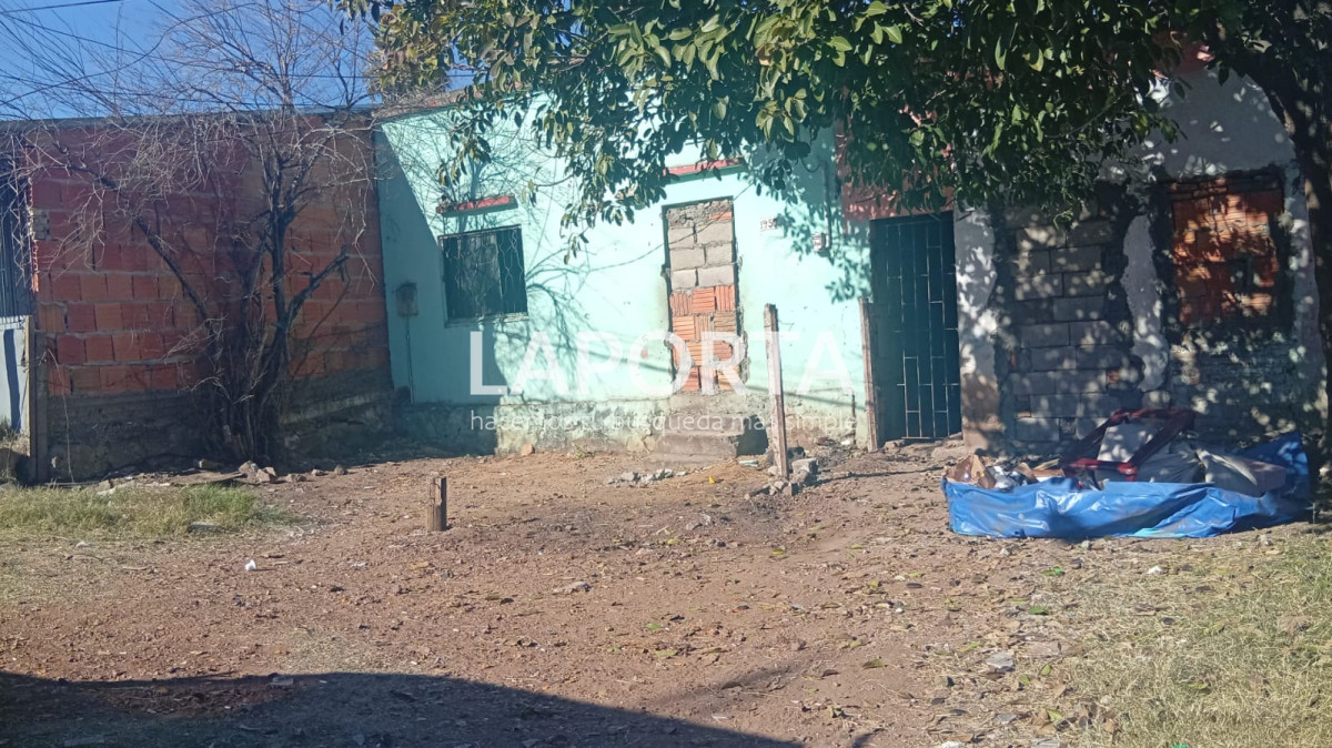 Casa ID.1040/Casa-para-reciclar-en-pleno-barrio-ceibal - Casa para reciclar en pleno barrio ceibal