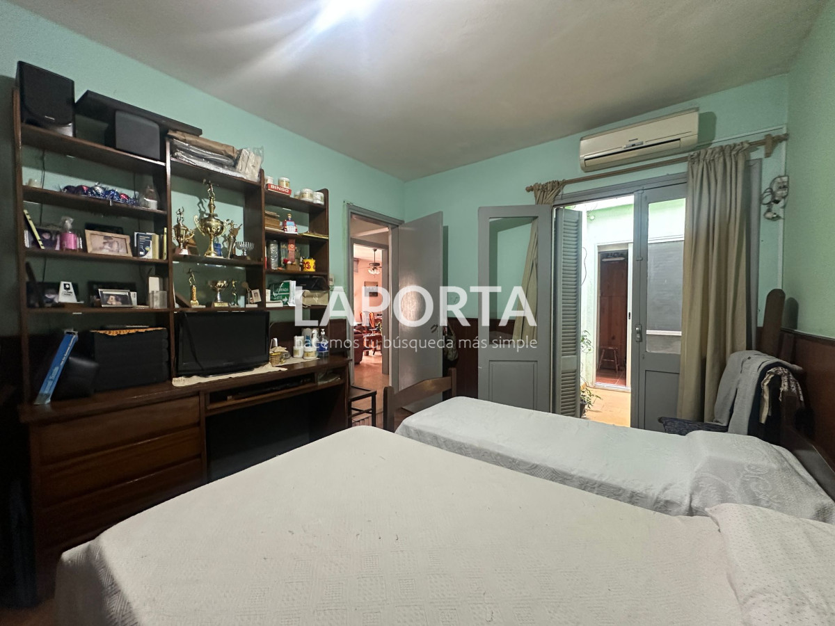 Casa ID.572/Casa-en-Venta-en-el-Centro-de-Salto - Casa en Venta en el Centro de Salto