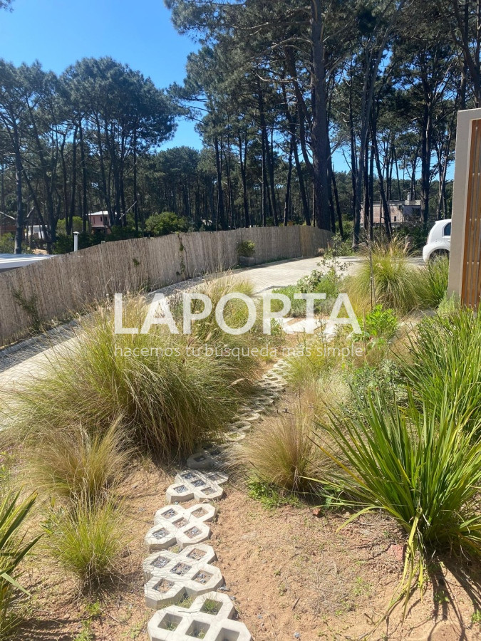 Casa ID.100/Casa-en-alquiler-en-Punta-del-Este,-Chihuahua,-temporada-y-anual - Casa en alquiler en  Punta del Este, Chihuahua, temporada y anual