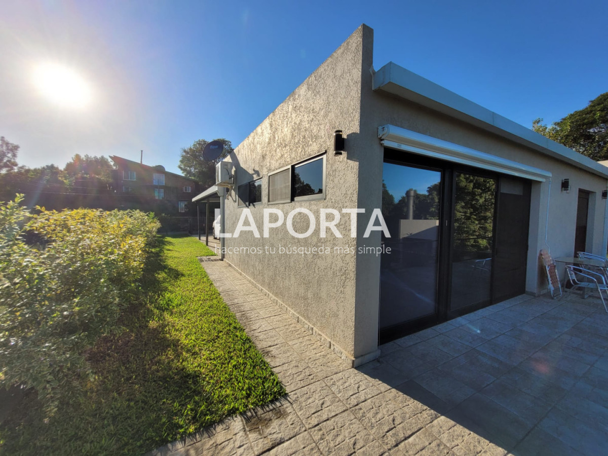 Casa ID.358/Muy-buena-propiedad-en-venta-en-Arenitas-Blancas - Muy buena propiedad en venta en Arenitas Blancas