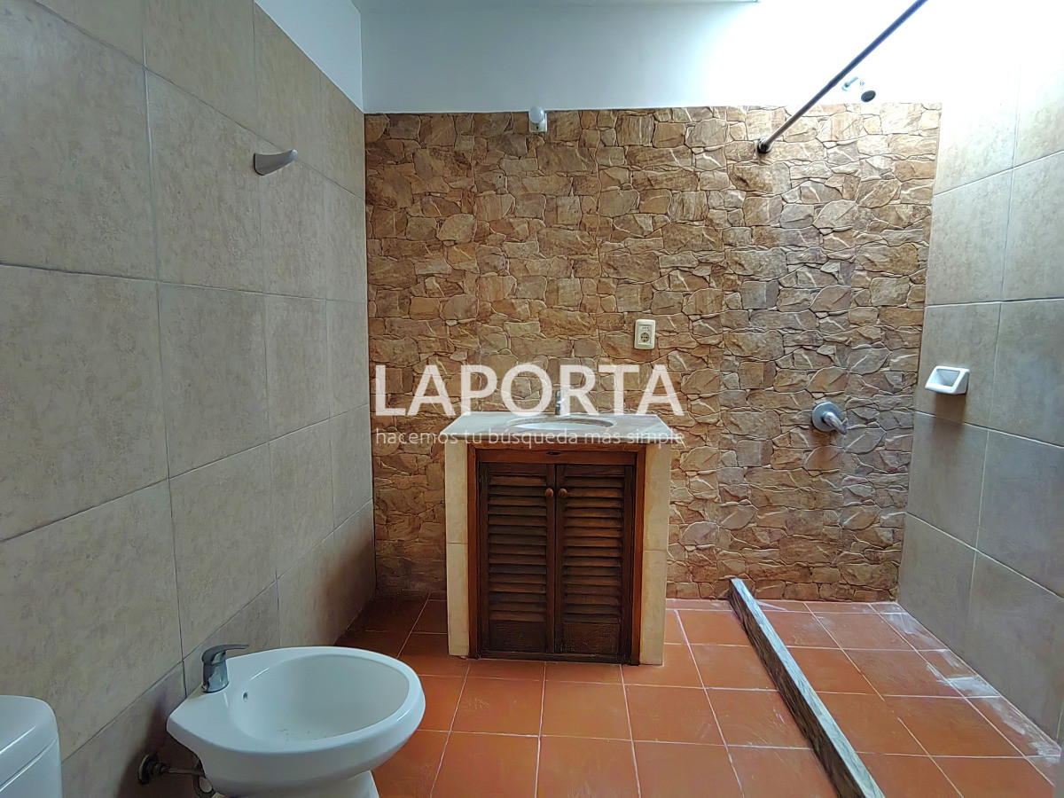 Casa ID.1266/Casa-en-venta-en-zona-Cerro-de-Salto - Casa en venta en zona Cerro de Salto