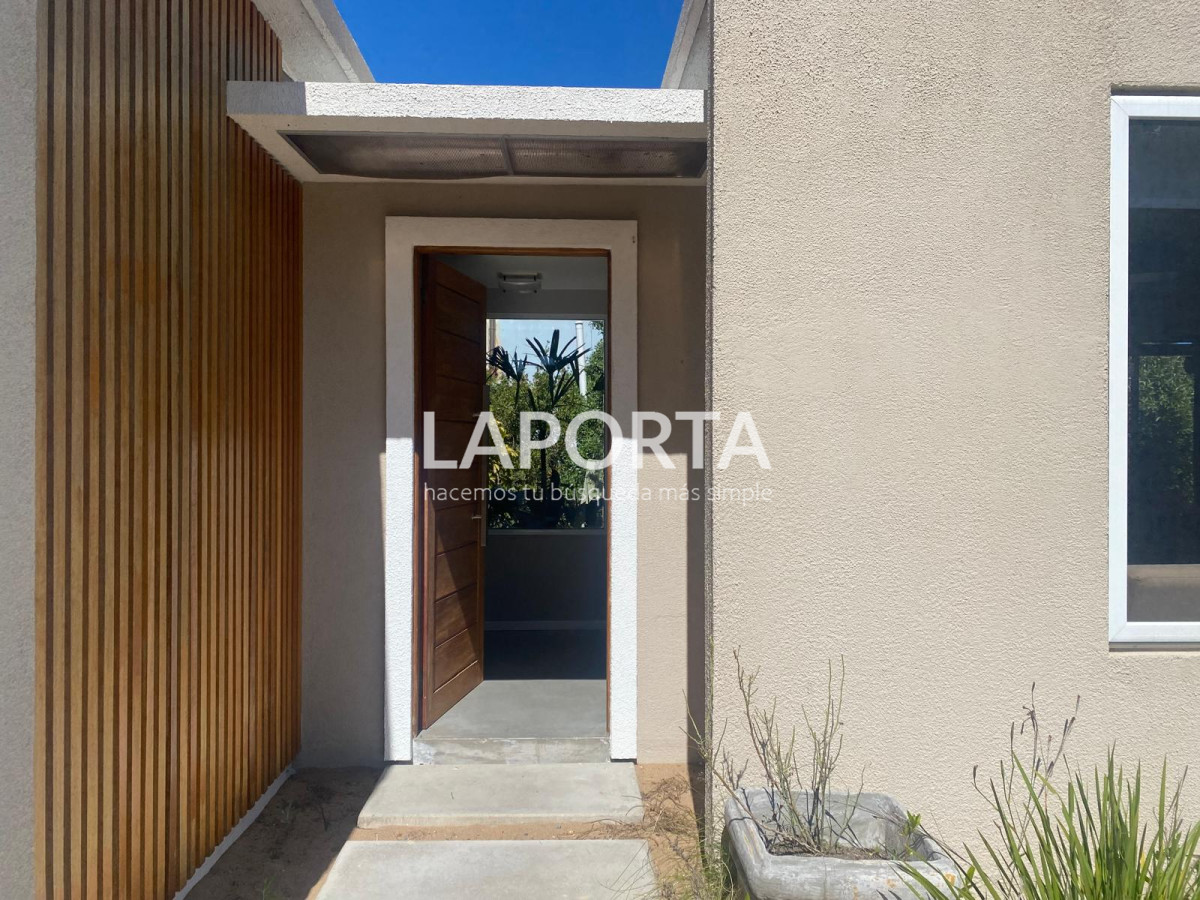 Casa ID.100/Casa-en-alquiler-en-Punta-del-Este,-Chihuahua,-temporada-y-anual - Casa en alquiler en  Punta del Este, Chihuahua, temporada y anual