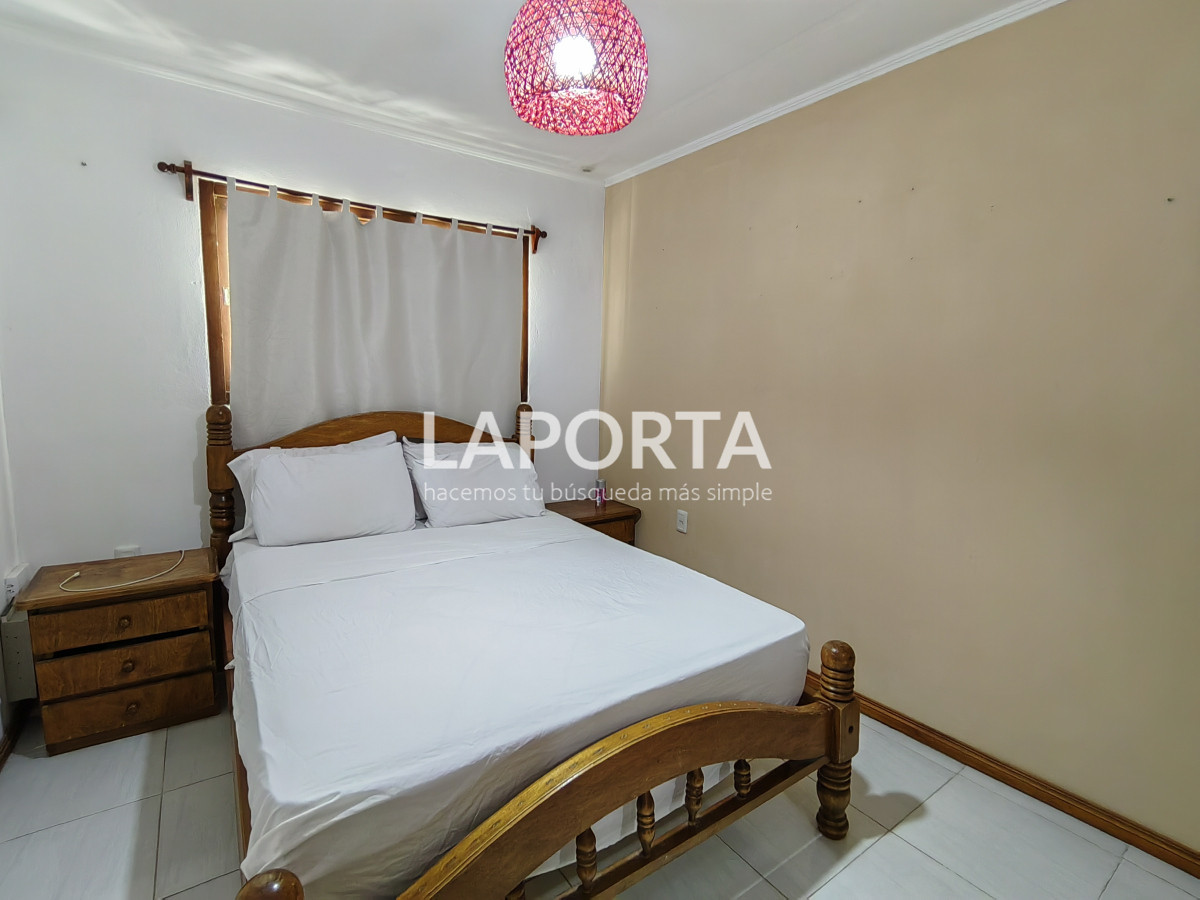 Casa ID.655/Casa-en-venta-en-zona-centro,-cerca-de-universidades-en-Salto - Casa en venta en zona centro, cerca de universidades en Salto