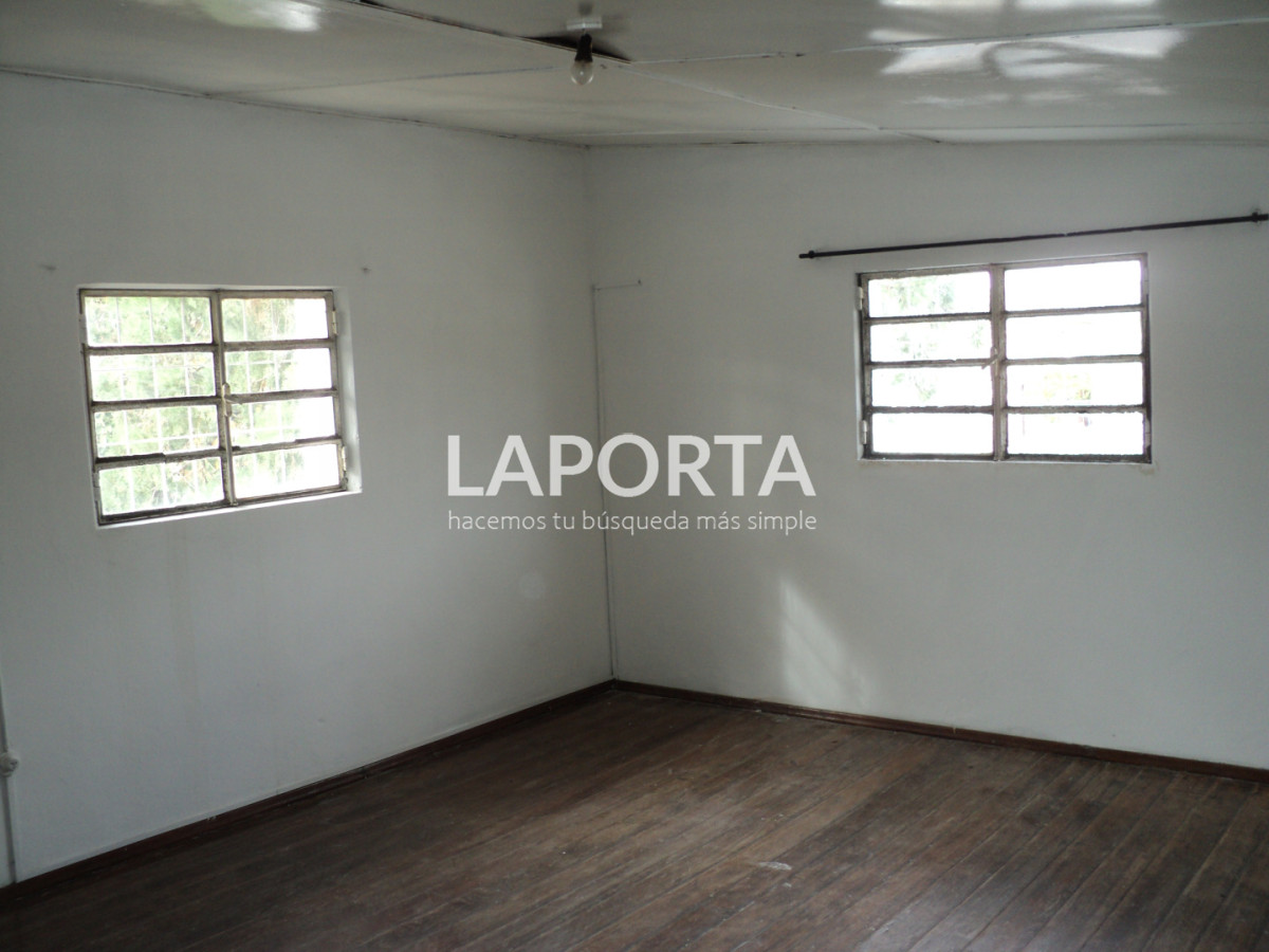 Casa ID.1779/Casa-de-2-dormitorios-en-alquiler-zona-Shopping - Casa de 2 dormitorios en alquiler zona Shopping