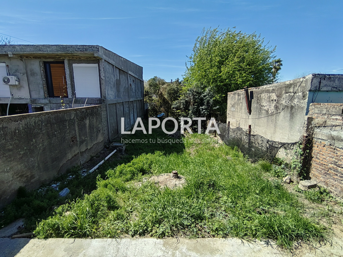Casa ID.1218/Casa-en-venta-en-B°-Progreso,-Salto - Casa en venta en B° Progreso, Salto