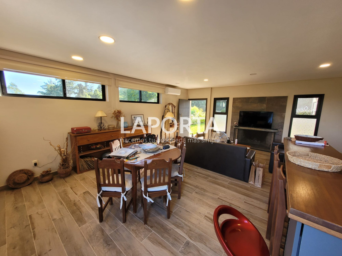 Casa ID.358/Muy-buena-propiedad-en-venta-en-Arenitas-Blancas - Muy buena propiedad en venta en Arenitas Blancas