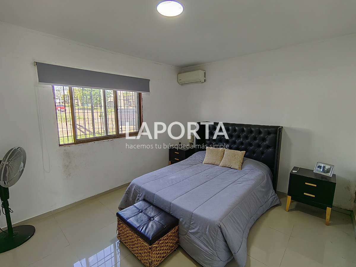 Casa ID.1276/Casa-reciclada-en-venta-en-Salto - Casa reciclada en venta en Salto