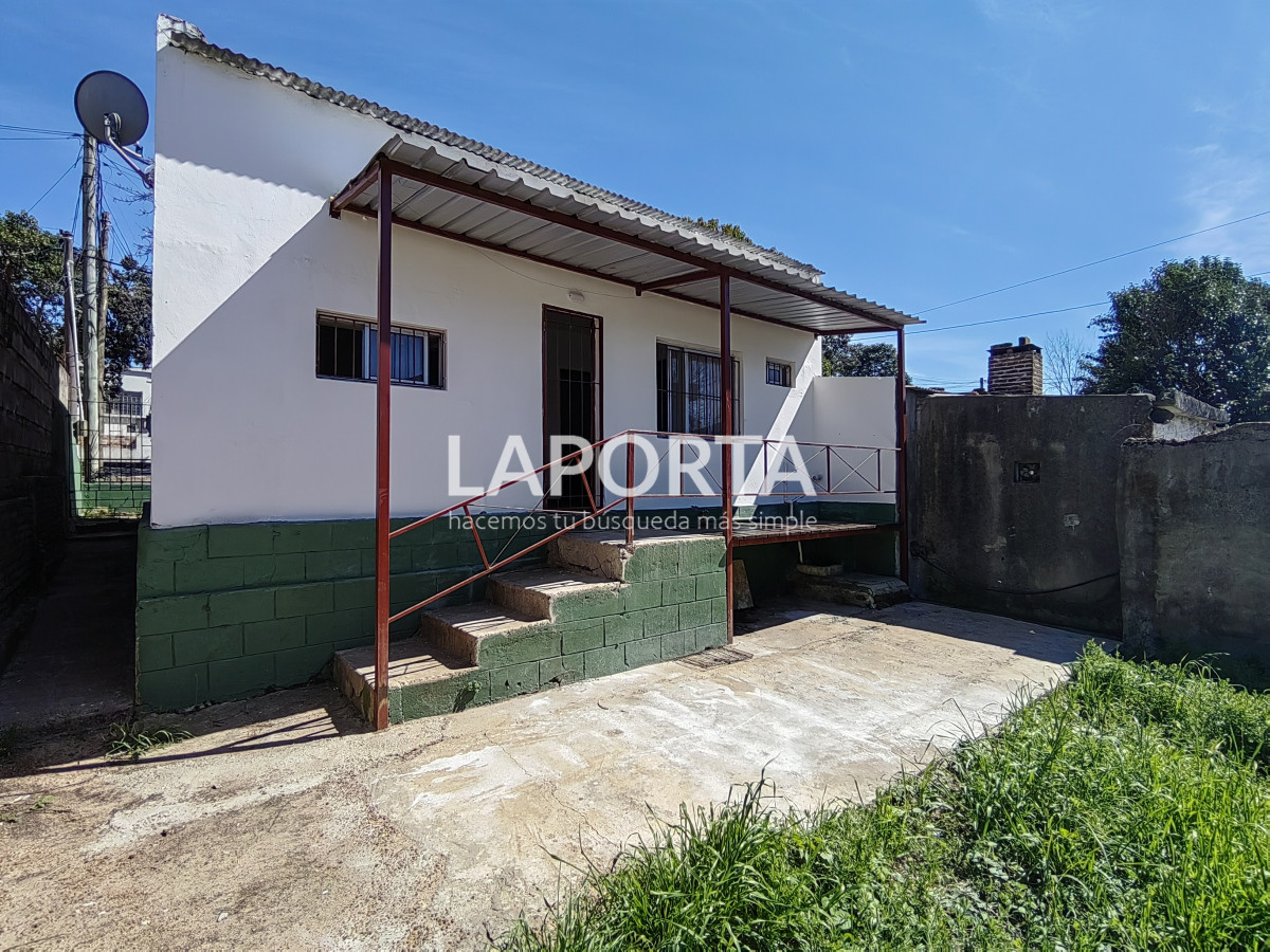 Casa ID.1218/Casa-en-venta-en-B°-Progreso,-Salto - Casa en venta en B° Progreso, Salto