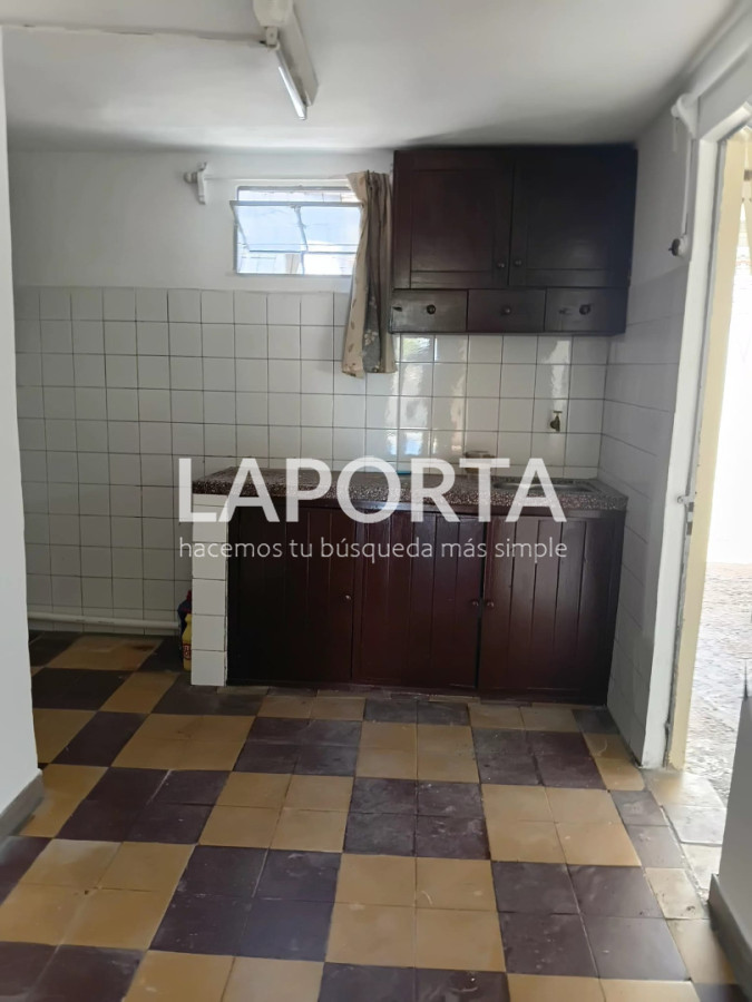 Casa ID.1614/Casa-en-alquilar-en-zona-cerro - Casa en alquilar en zona cerro