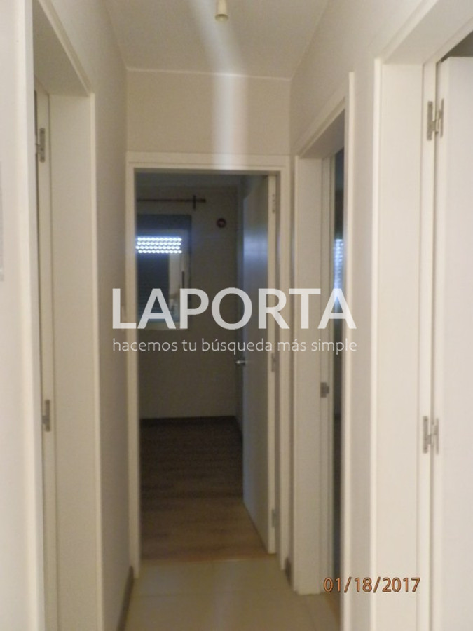 Casa ID.1500/Casa-en-venta-en-complejo-Aires-del-Laurel - Casa en venta en complejo Aires del Laurel