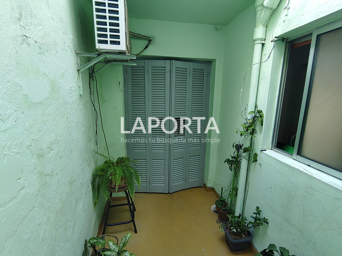 Casa ID.572/Casa-en-Venta-en-el-Centro-de-Salto - Casa en Venta en el Centro de Salto