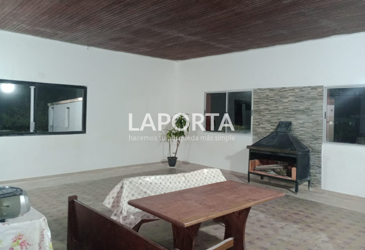 Casa ID.1387/Casa-en-venta-en-Colonia-Garibaldi,-Salto. - Casa en venta en Colonia Garibaldi, Salto.